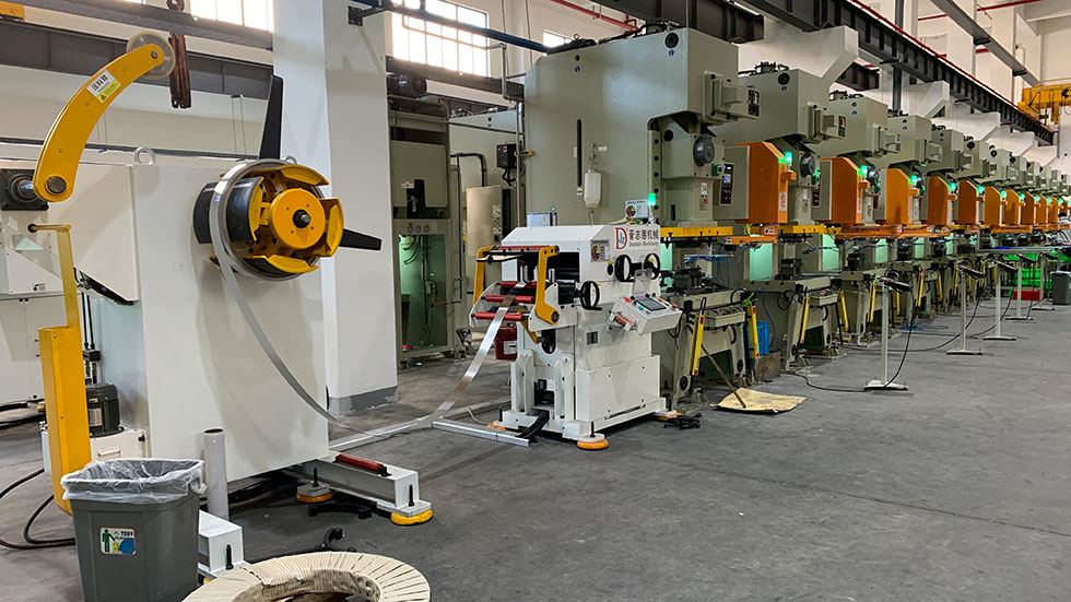 汽车冲压生产线